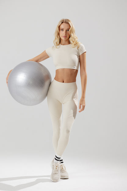 Define Contour Legging – Beige