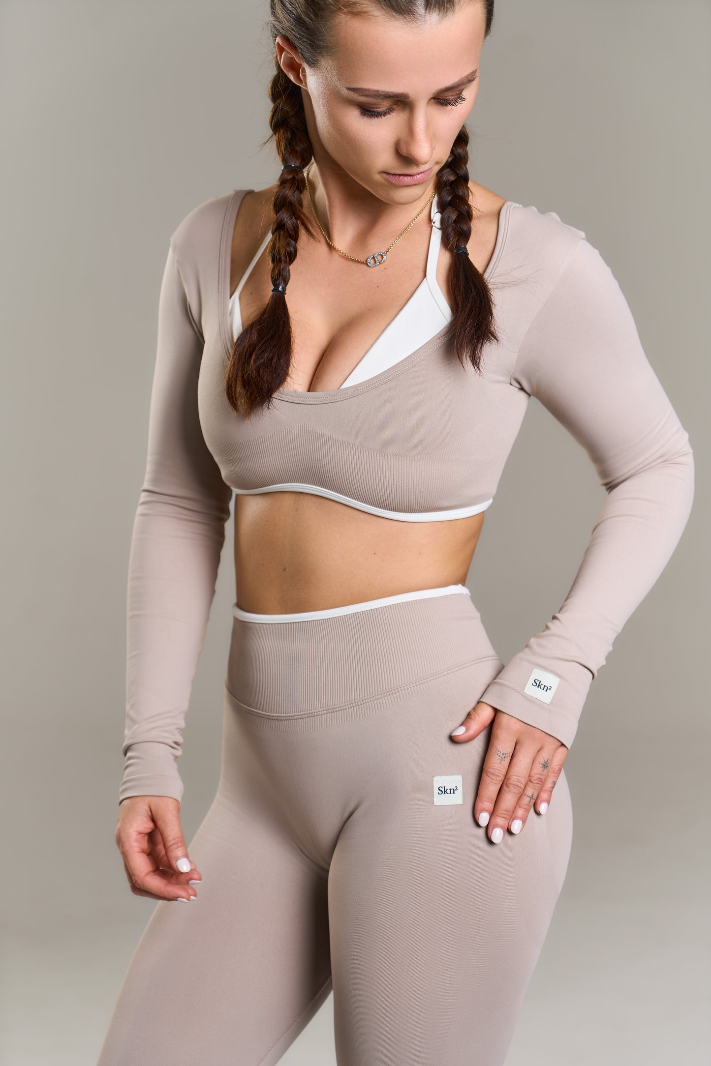 24/7 long sleeve – beige