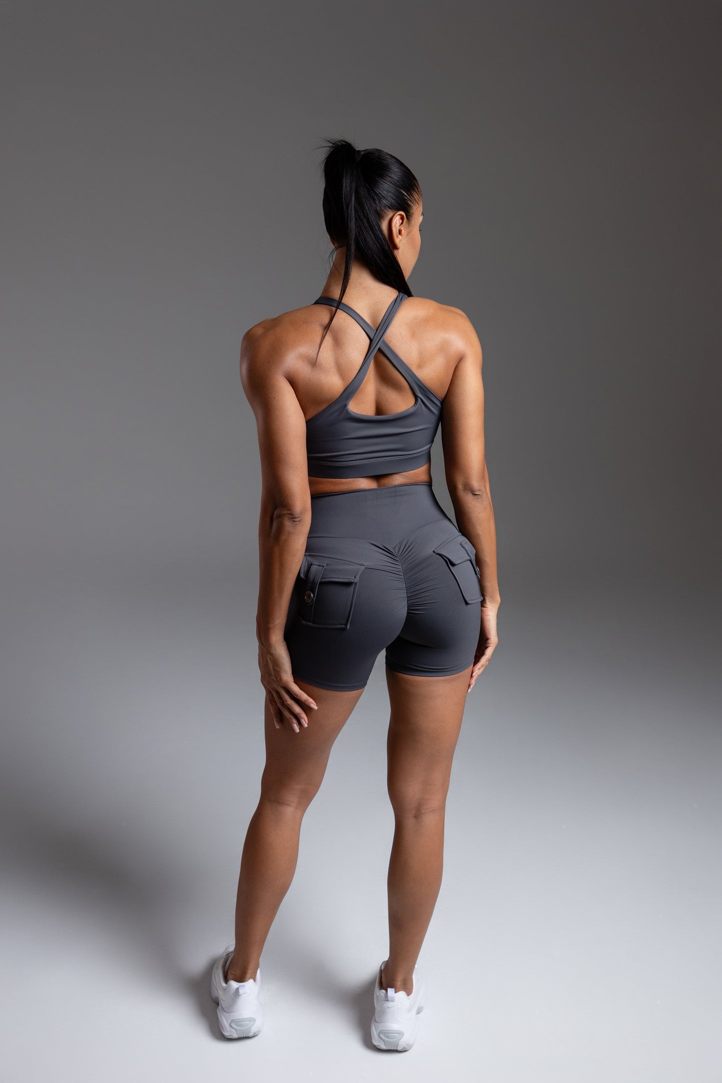 Apex Sculpt Bra Graphite