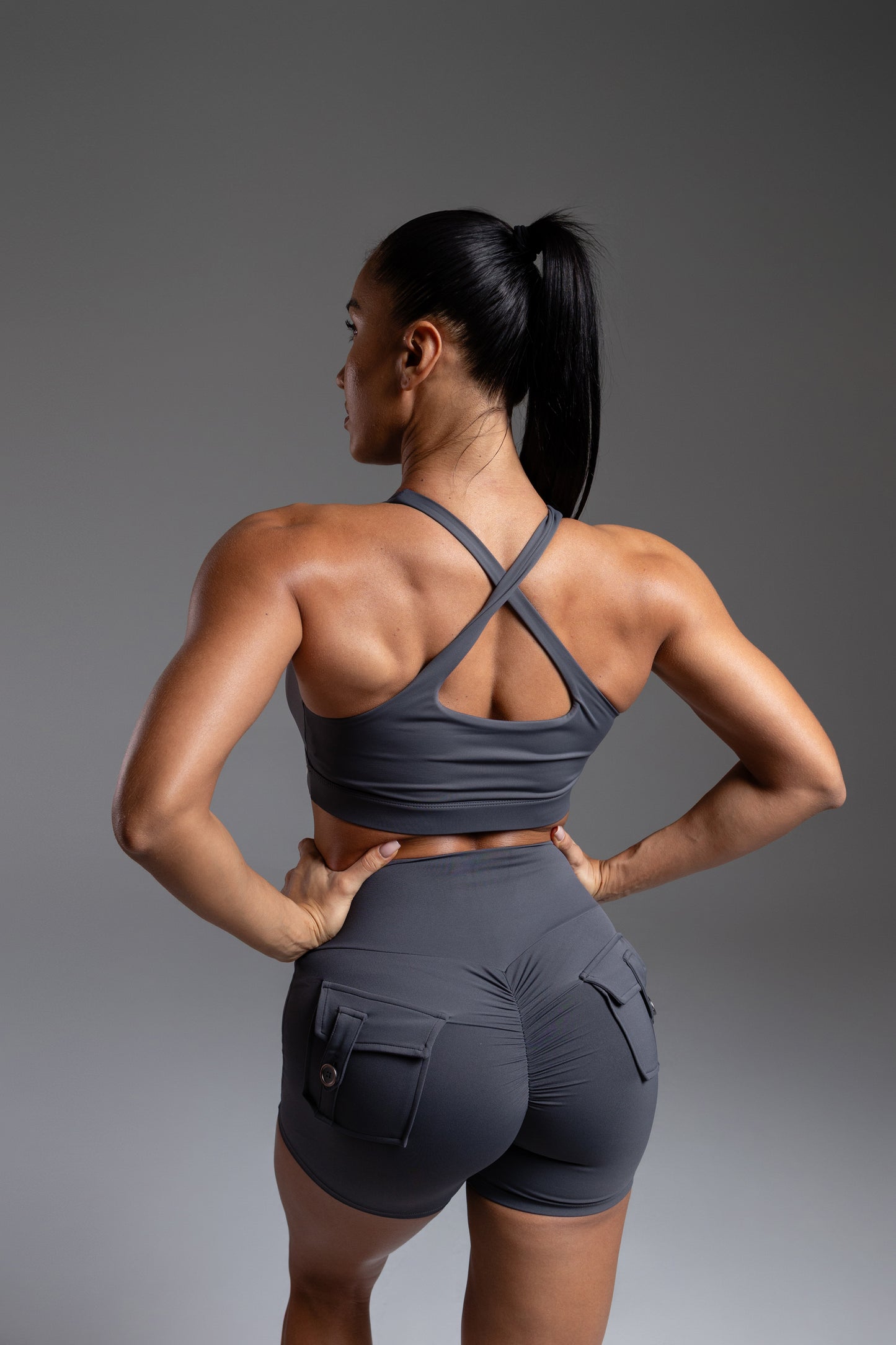 Apex Sculpt Bra Graphite